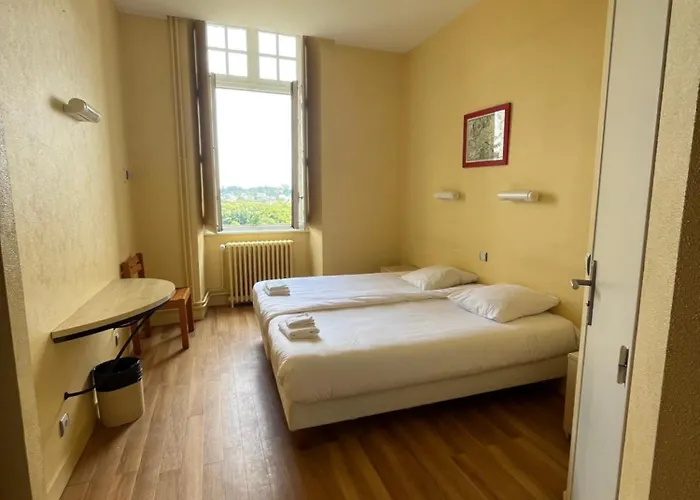 Hotellerie Saint Yves